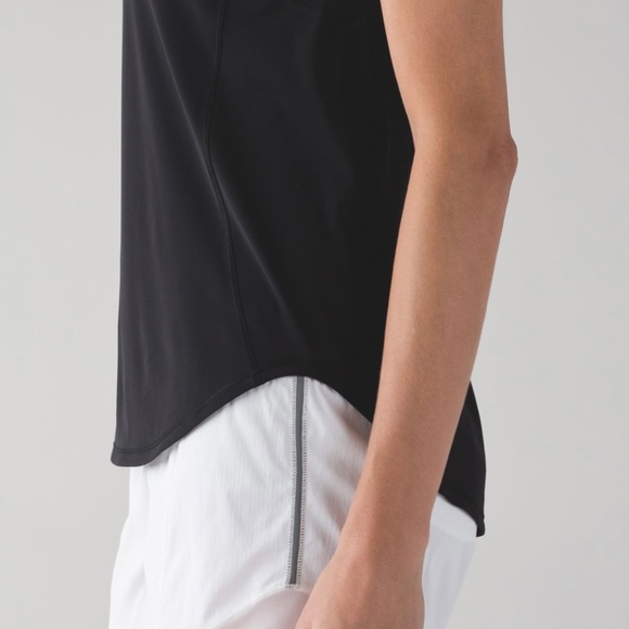 Lululemon Sculpt Tank II in Black - Picture 2 of 7